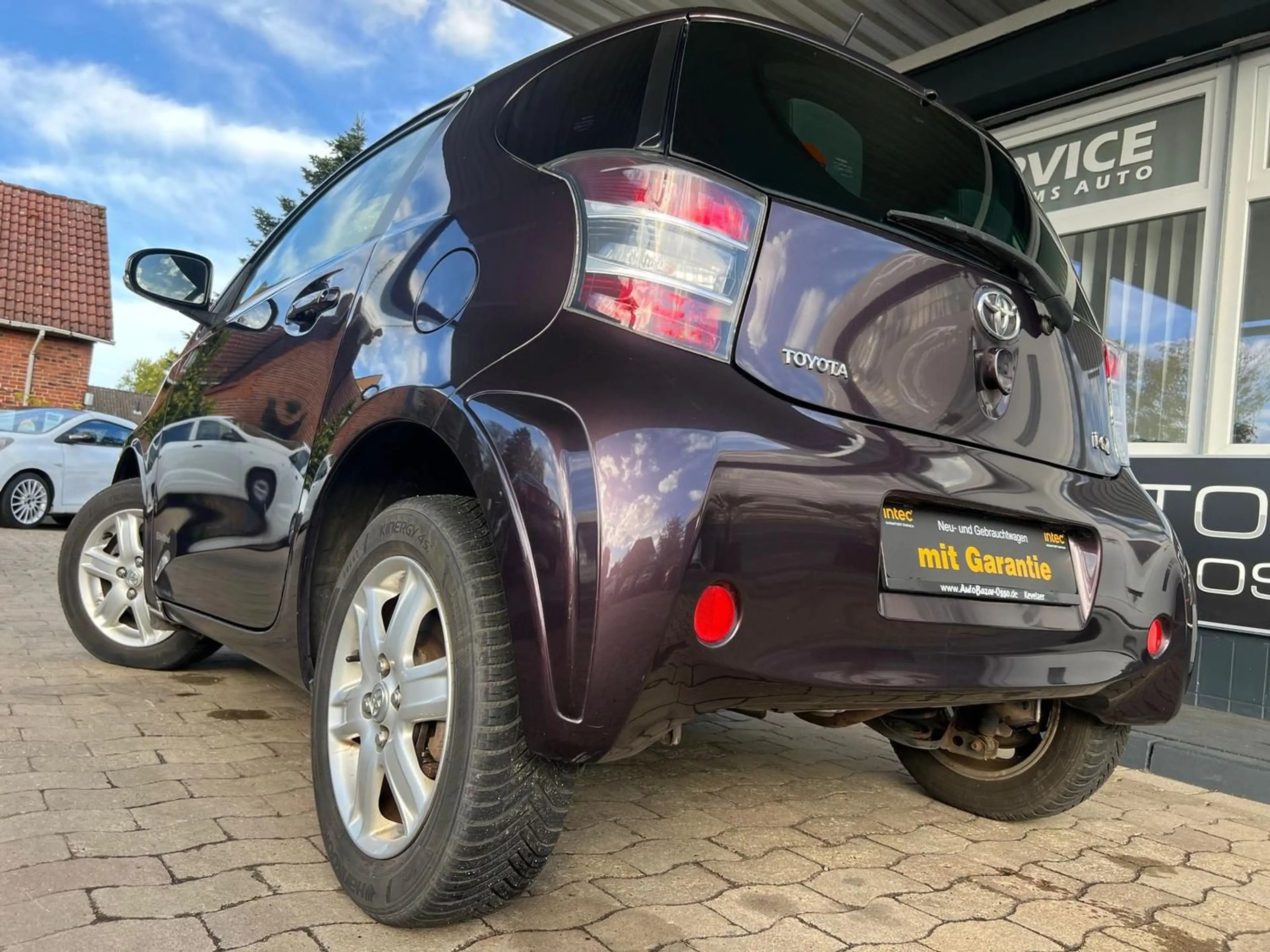 Toyota iQ Basis 1.0 VVT-i * 2.Hand* TÜV Neu* — photo 8