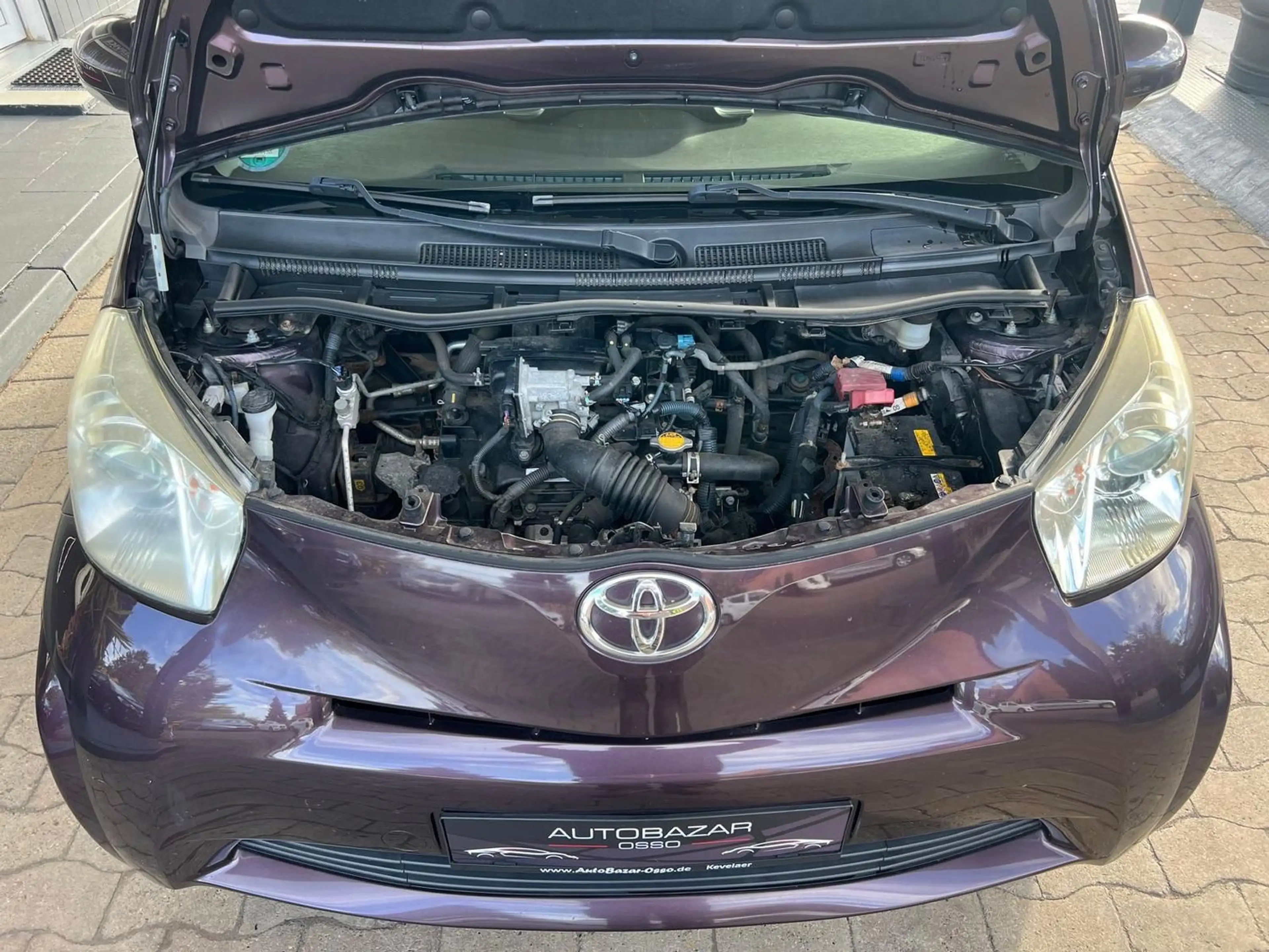 Toyota iQ Basis 1.0 VVT-i * 2.Hand* TÜV Neu* — photo 12