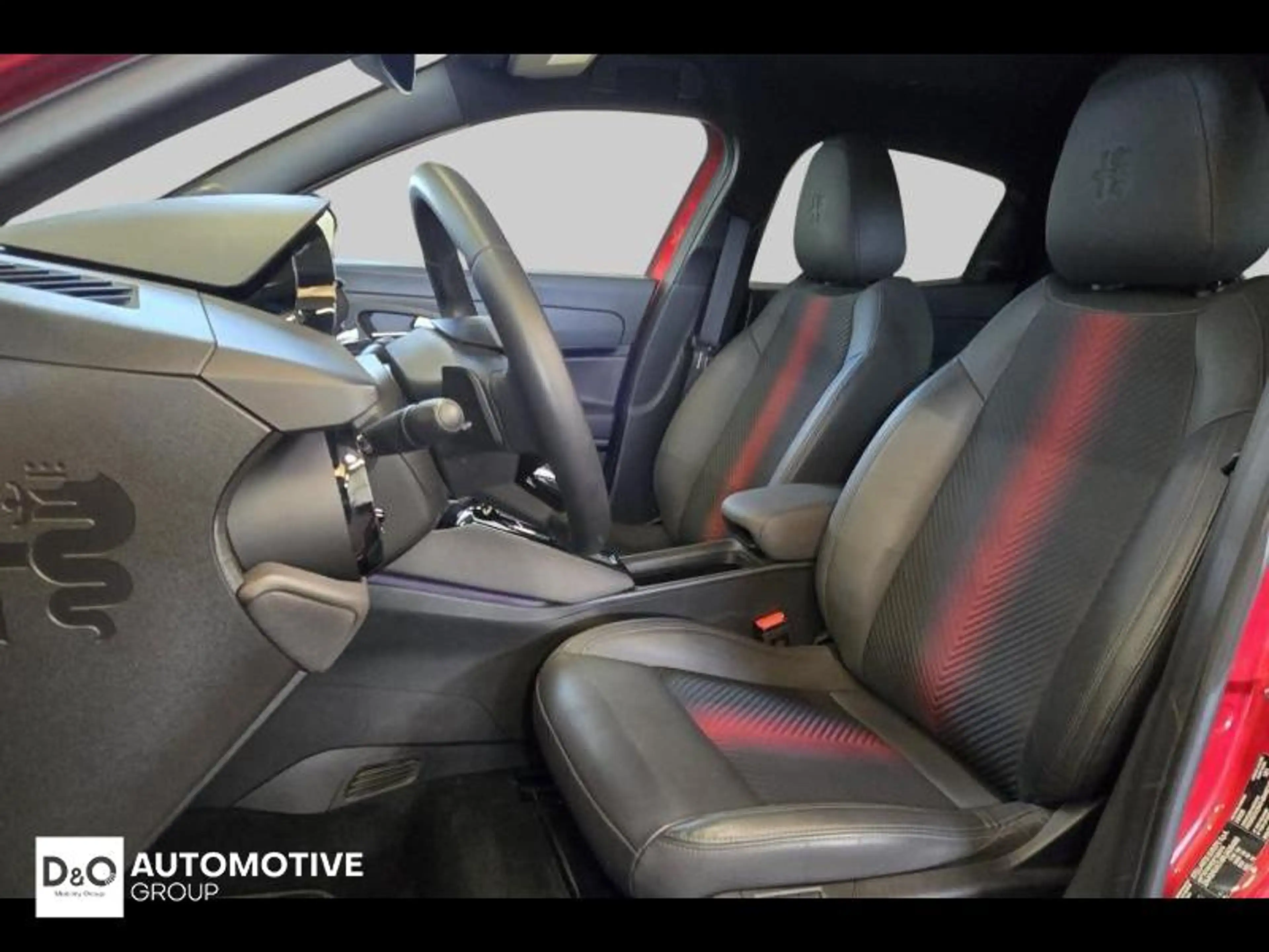 Alfa Romeo Junior ibrida camera gps — photo 9
