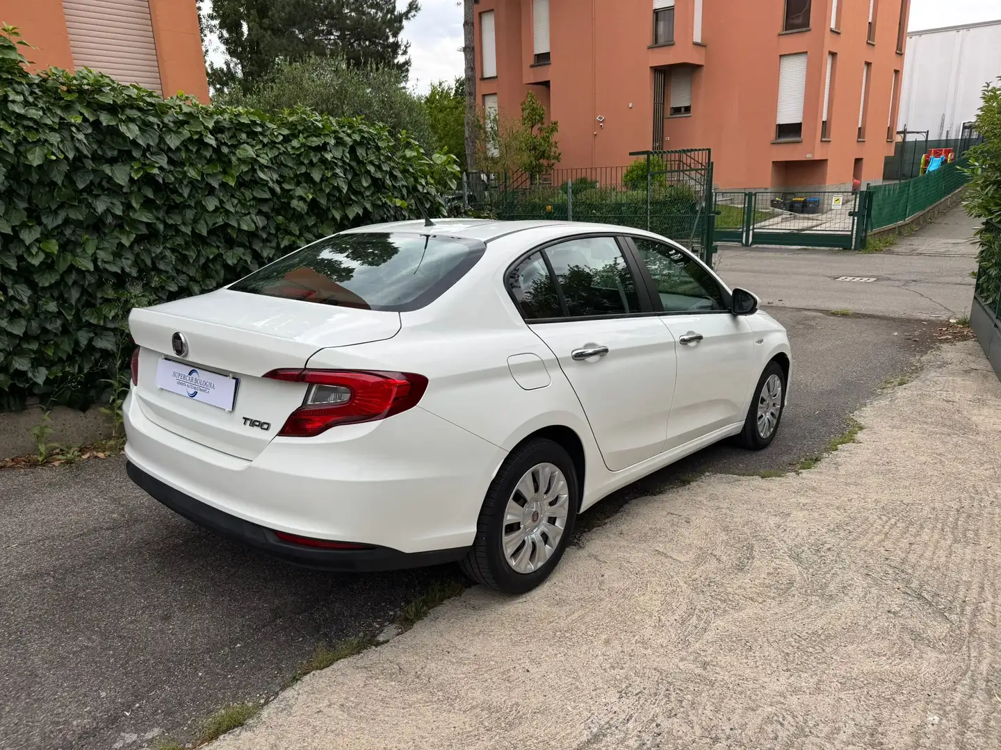 Fiat Tipo Tipo 4p 1.6 mjt Easy 120cv my19 Bianco - 2