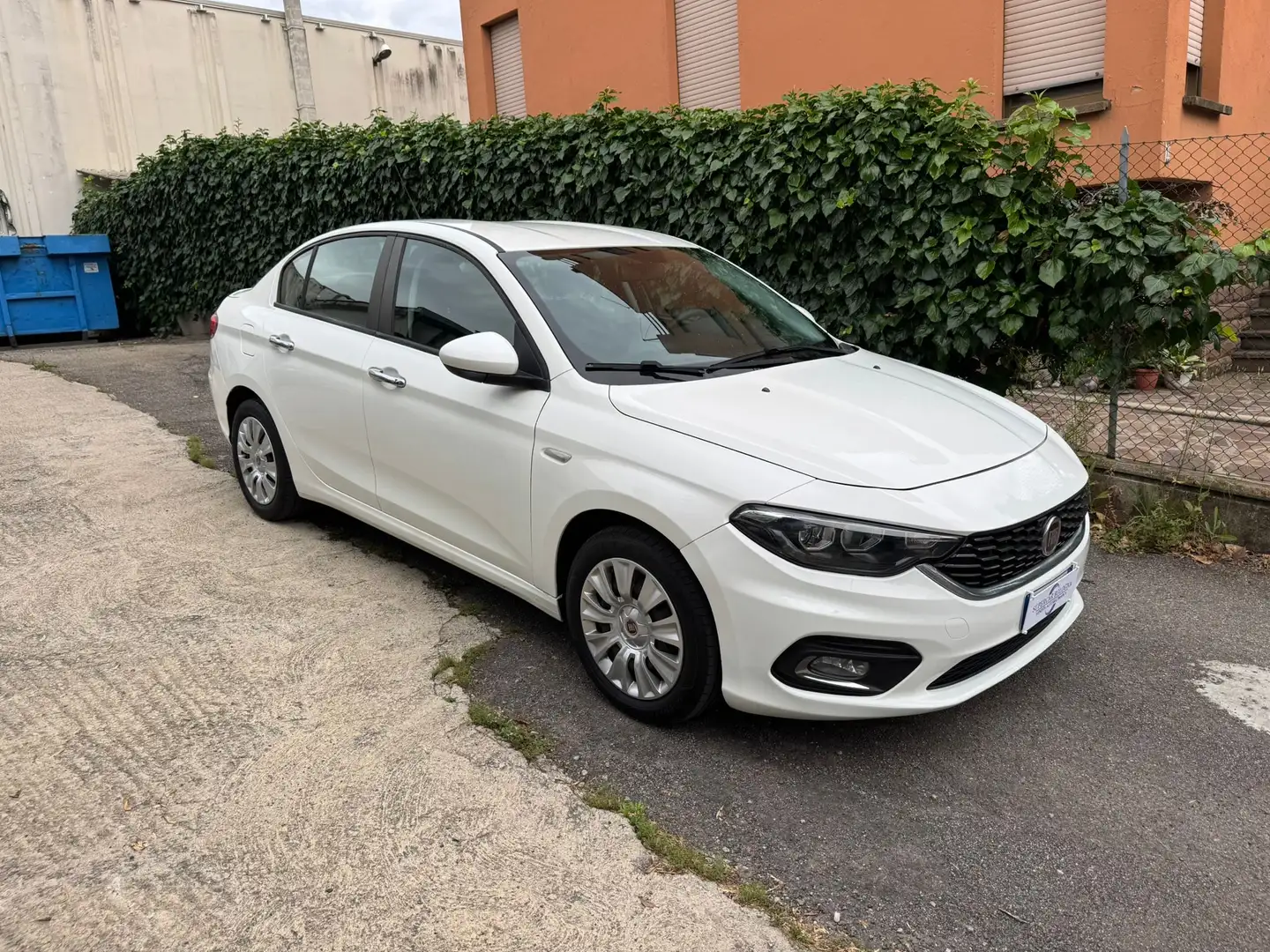 Fiat Tipo Tipo 4p 1.6 mjt Easy 120cv my19 Bianco - 1