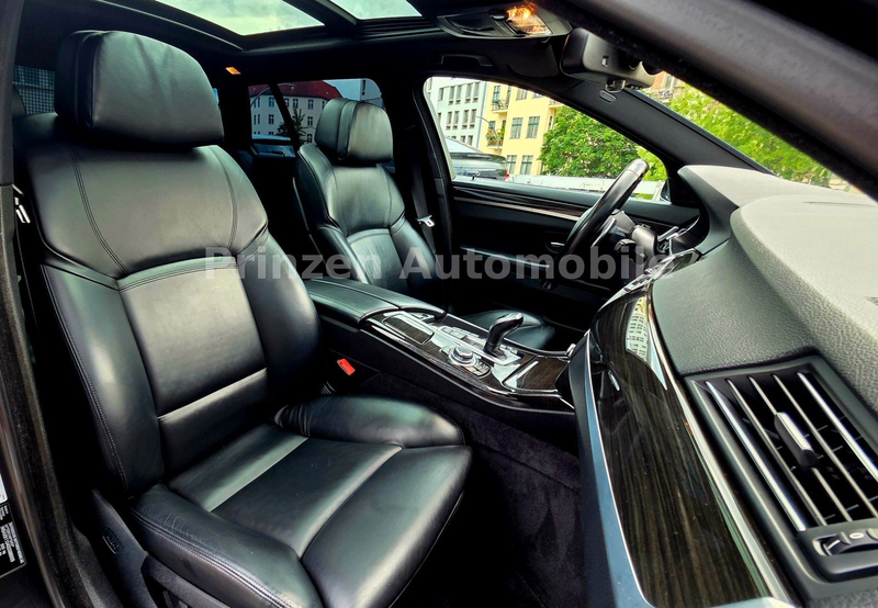 BMW 535 d xDrive M Sport*Pano*Head-Up*Memo*Soft`*AHK — photo 14