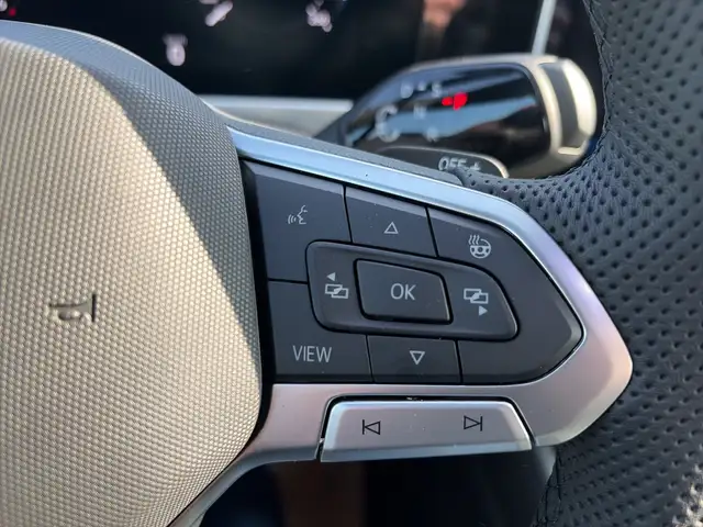 Volkswagen Passat Variant Sport TDI 4MOTION DSG Ansicht 16