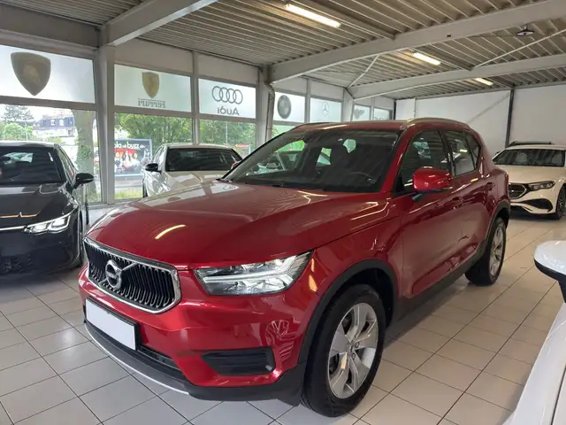Volvo XC40 Momentum Pro/R.Kamera/PDC/SHZ
