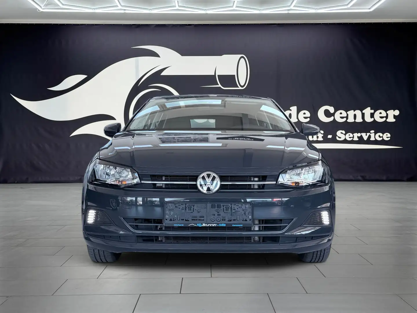 Volkswagen Polo Polo 1,0 Comfortline TSI DSG Comfortline Grau - 2