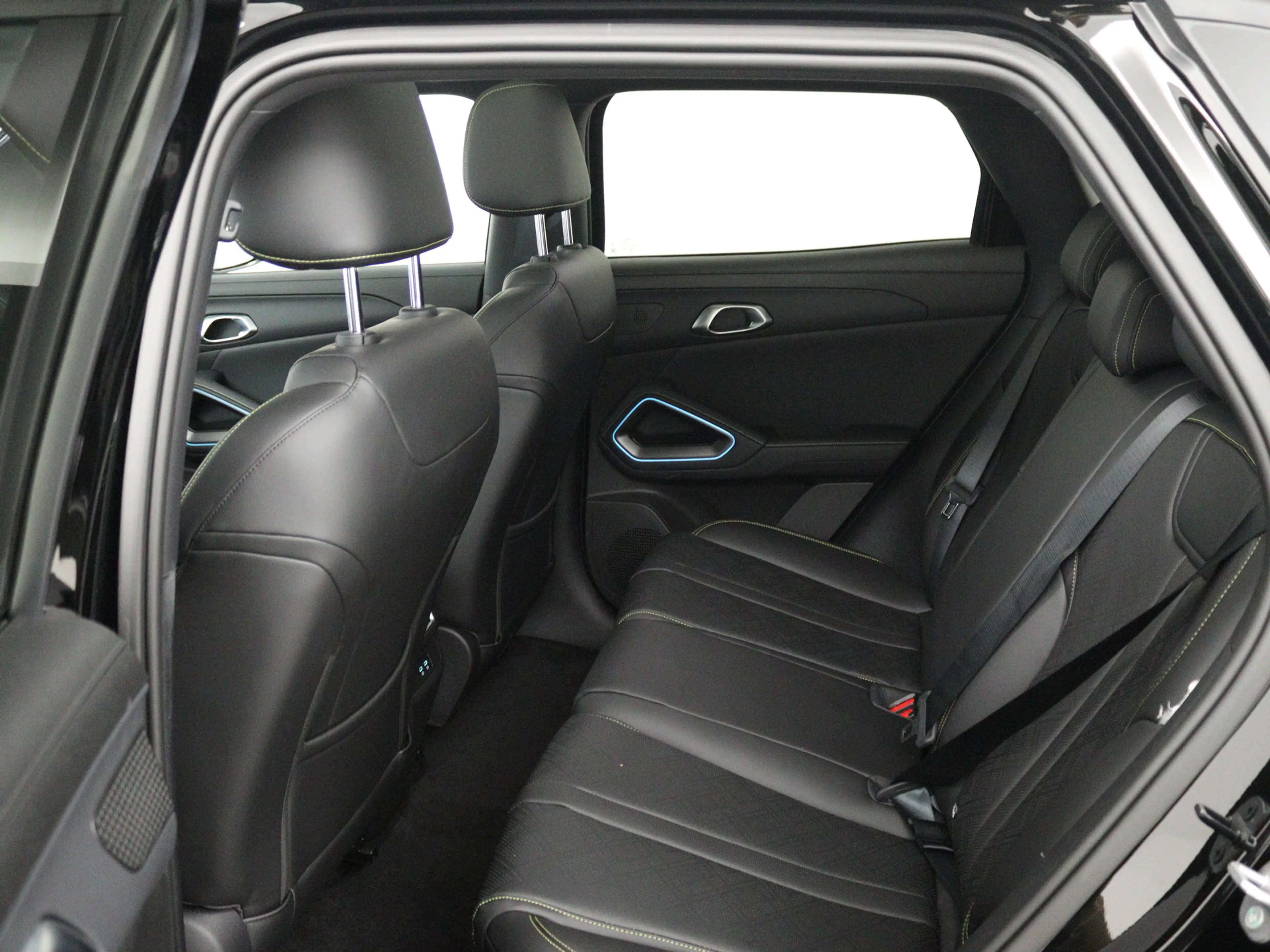 BYD Atto 2 Comfort 65 kWh BYD | Nieuwste uitvoering 430KM Ran — photo 12