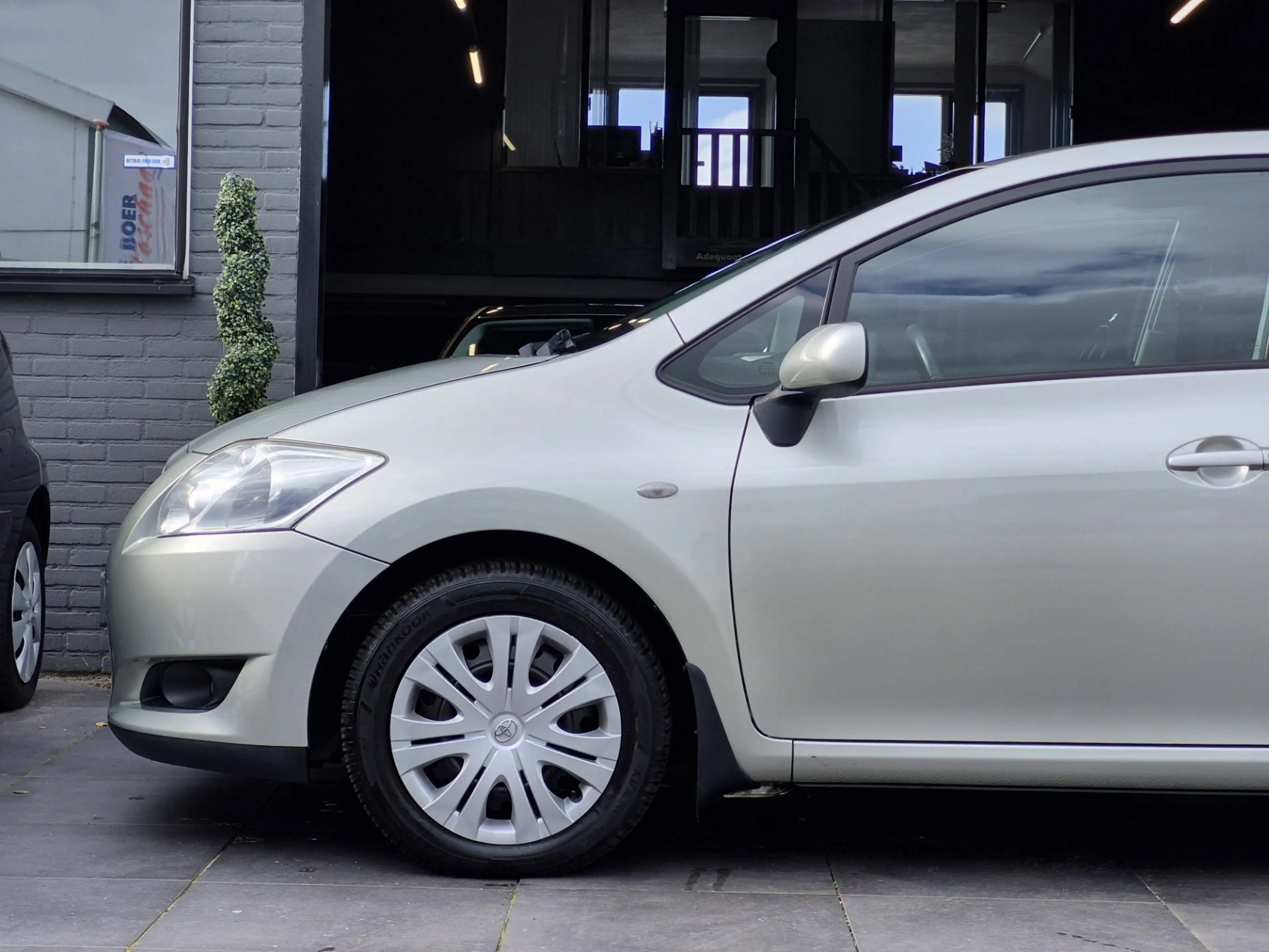 Toyota Auris 1.6-16V Sol|Automaat|Airco|El Pakket|Trekhaak| — photo 9