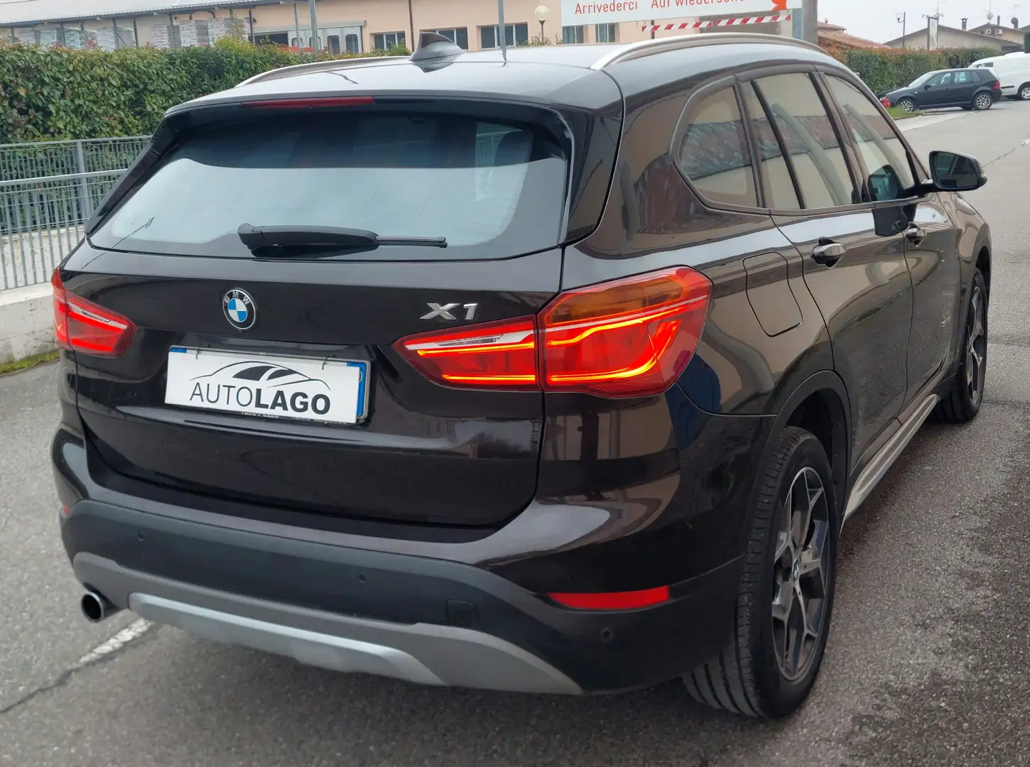 BMW X1 sdrive18d xLine auto Marrone - 1