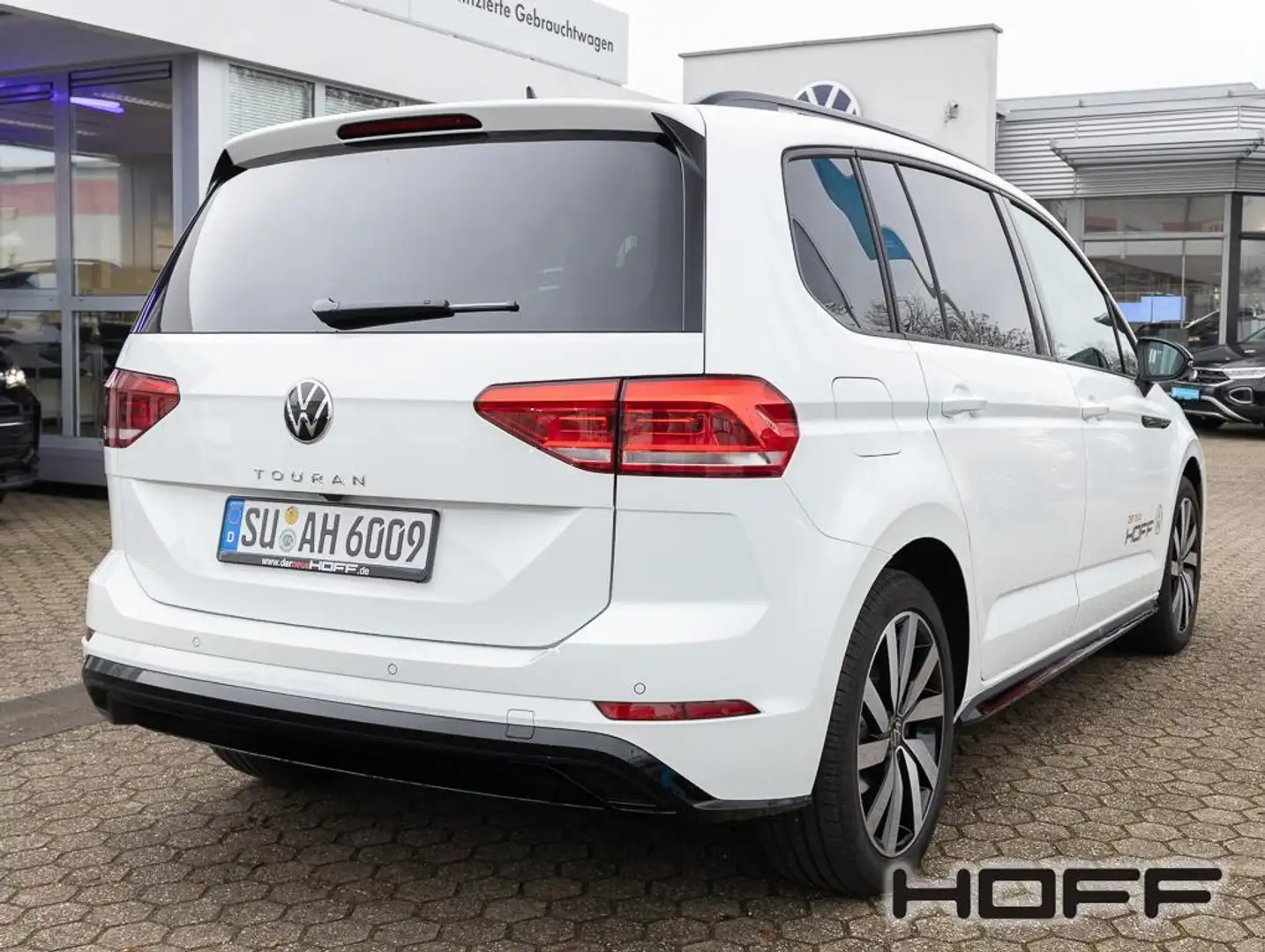 Volkswagen Touran 1.5 TSI DSG R-Line BLACKSTYLE AHK 7Sitzer Blanc - 2