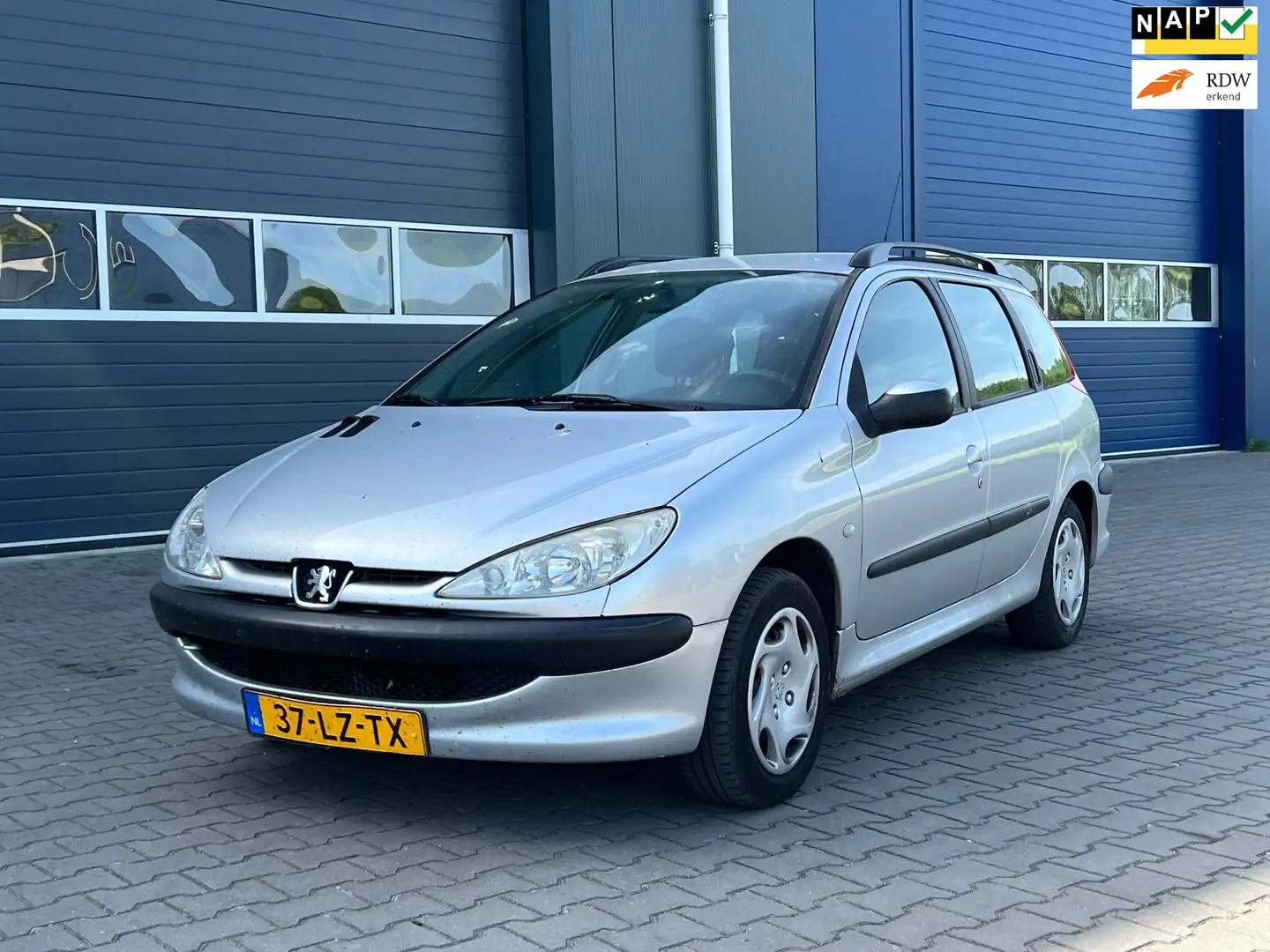 Peugeot 206 SW 1.4 X-line Grijs - 1