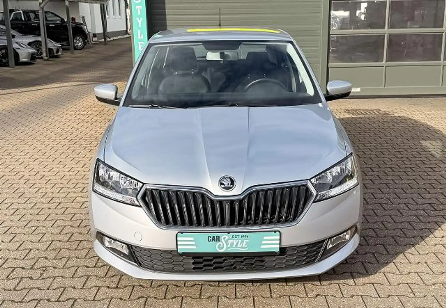 Skoda Fabia 1.0 TSI Cool Plus OPF.Klima.Bluetooth.SHZ Silber - 2