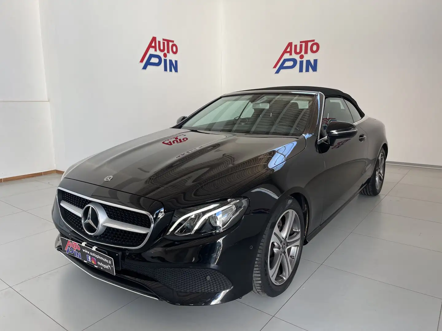 Mercedes-Benz E 220 E 220d Cabrio Sport Auto - 1