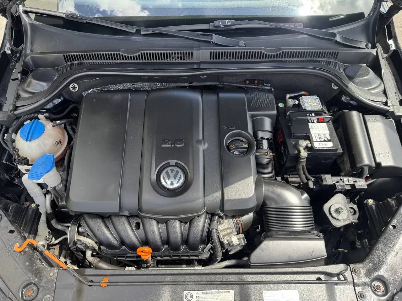 Volkswagen Jetta снимка Volkswagen Jetta