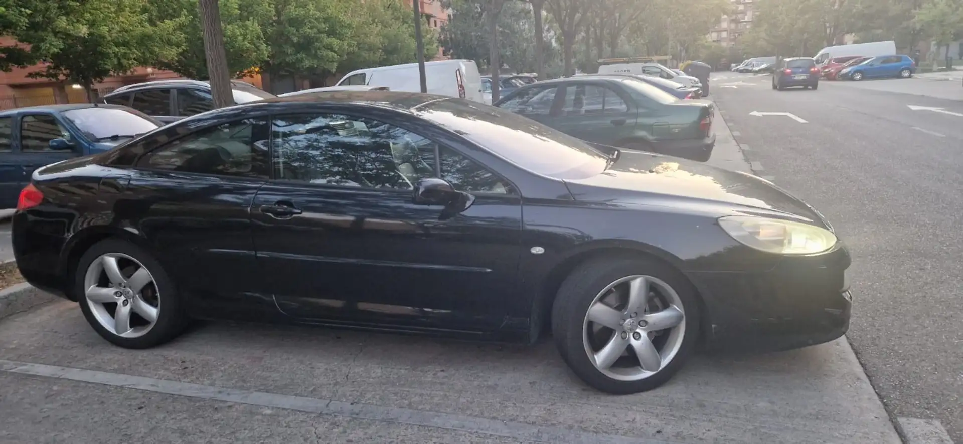 Peugeot 407 Coupé 2.0HDI - 1