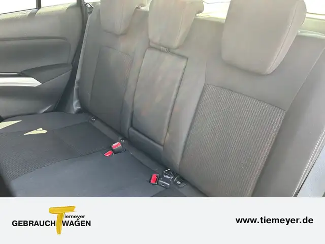 Suzuki SX4 S-Cross view 11