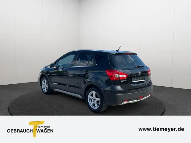 Suzuki SX4 S-Cross view 7