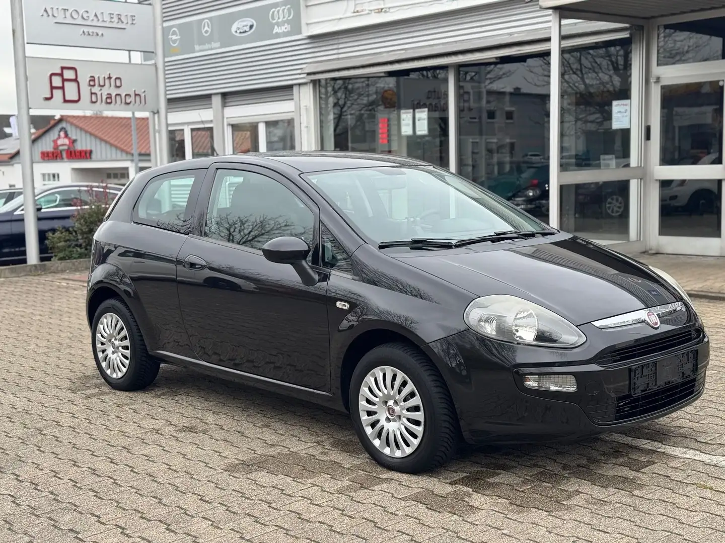 Fiat Punto Evo MyLife *1. Hand * Klima Schwarz - 1