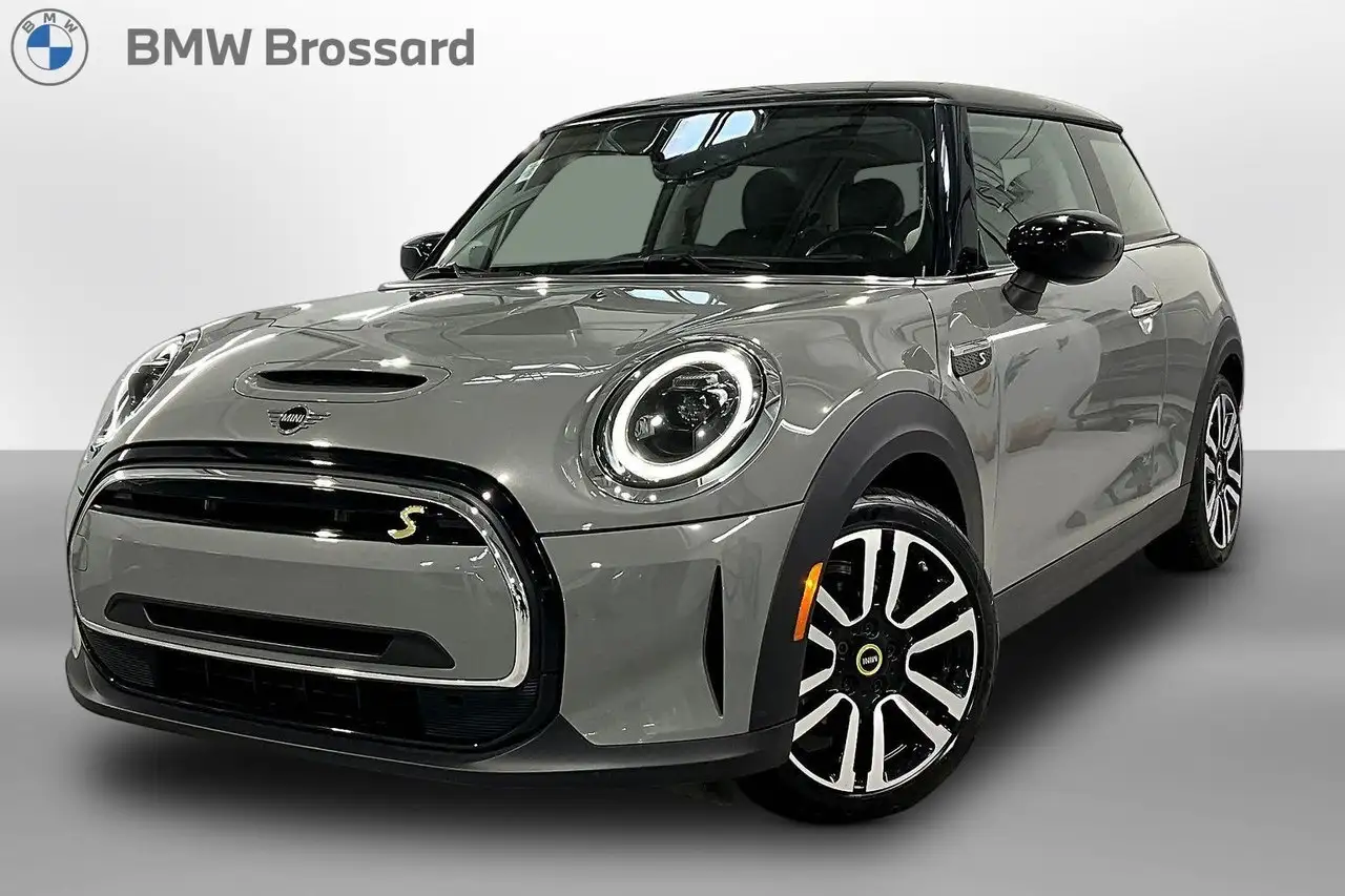 2023 MINI 3 Door