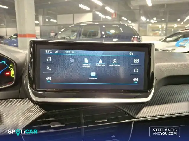 Peugeot 208 view 14
