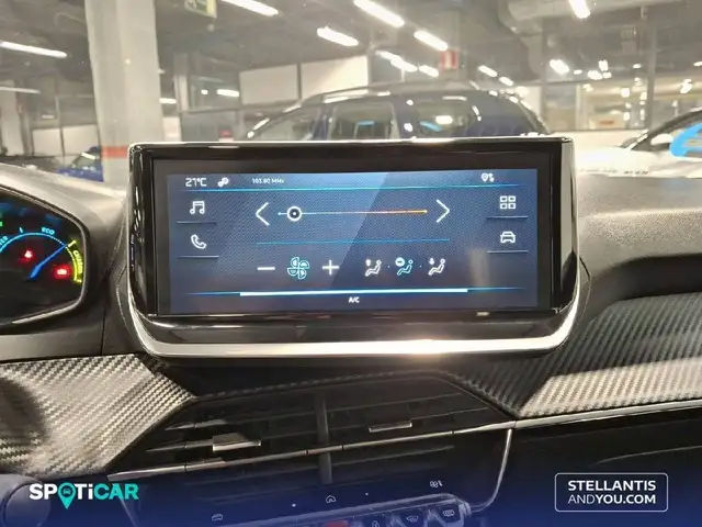 Peugeot 208 view 15