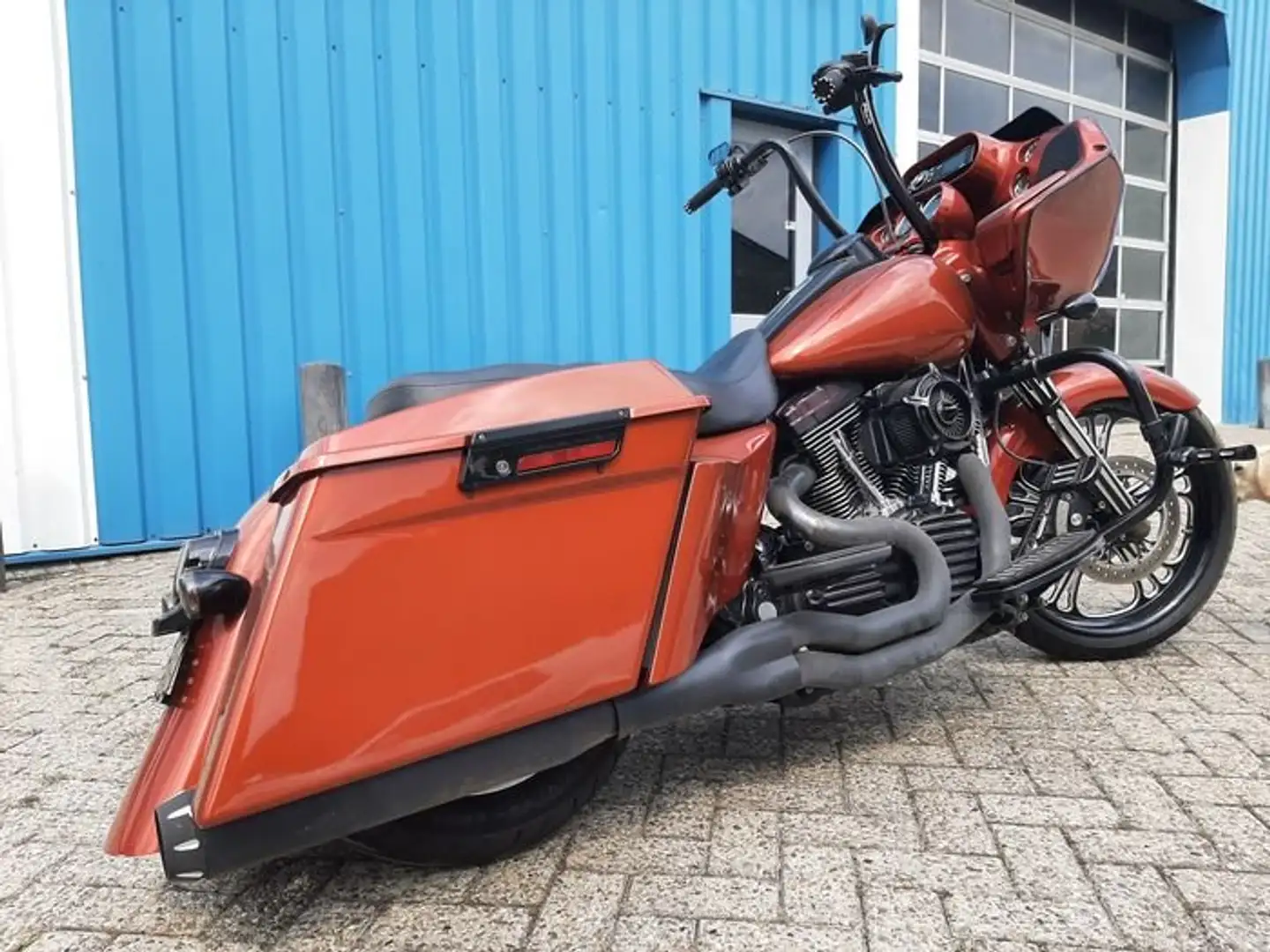 Harley-Davidson Road Glide Piros - 2