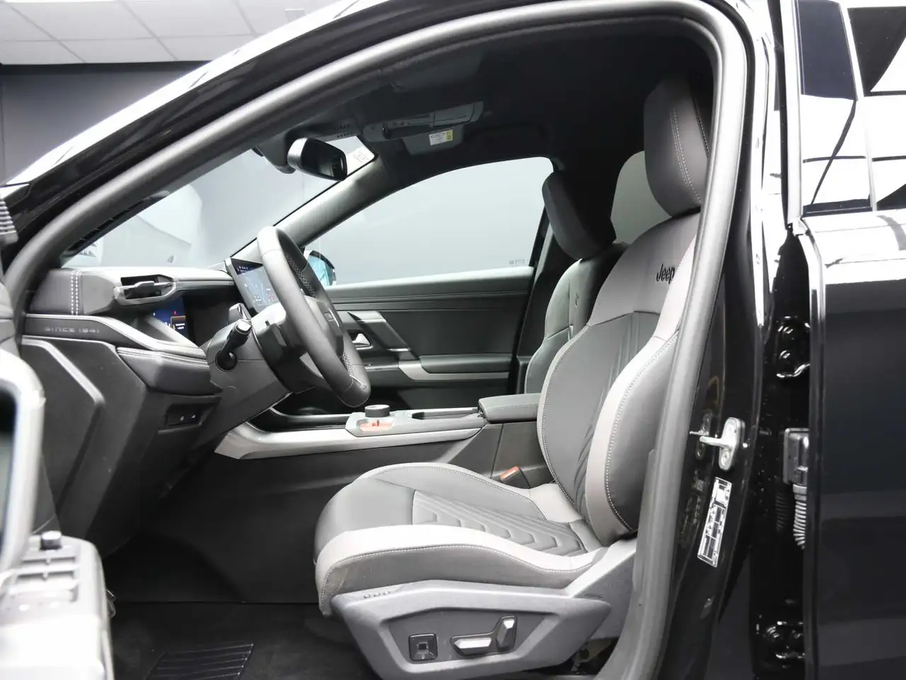 Jeep Compass 2026 — фото 12