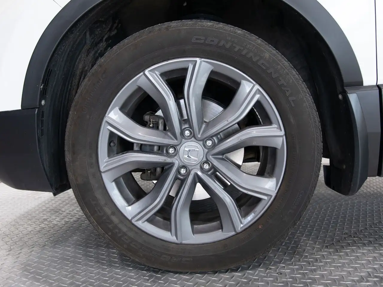 Honda CR-V photo Honda CR-V