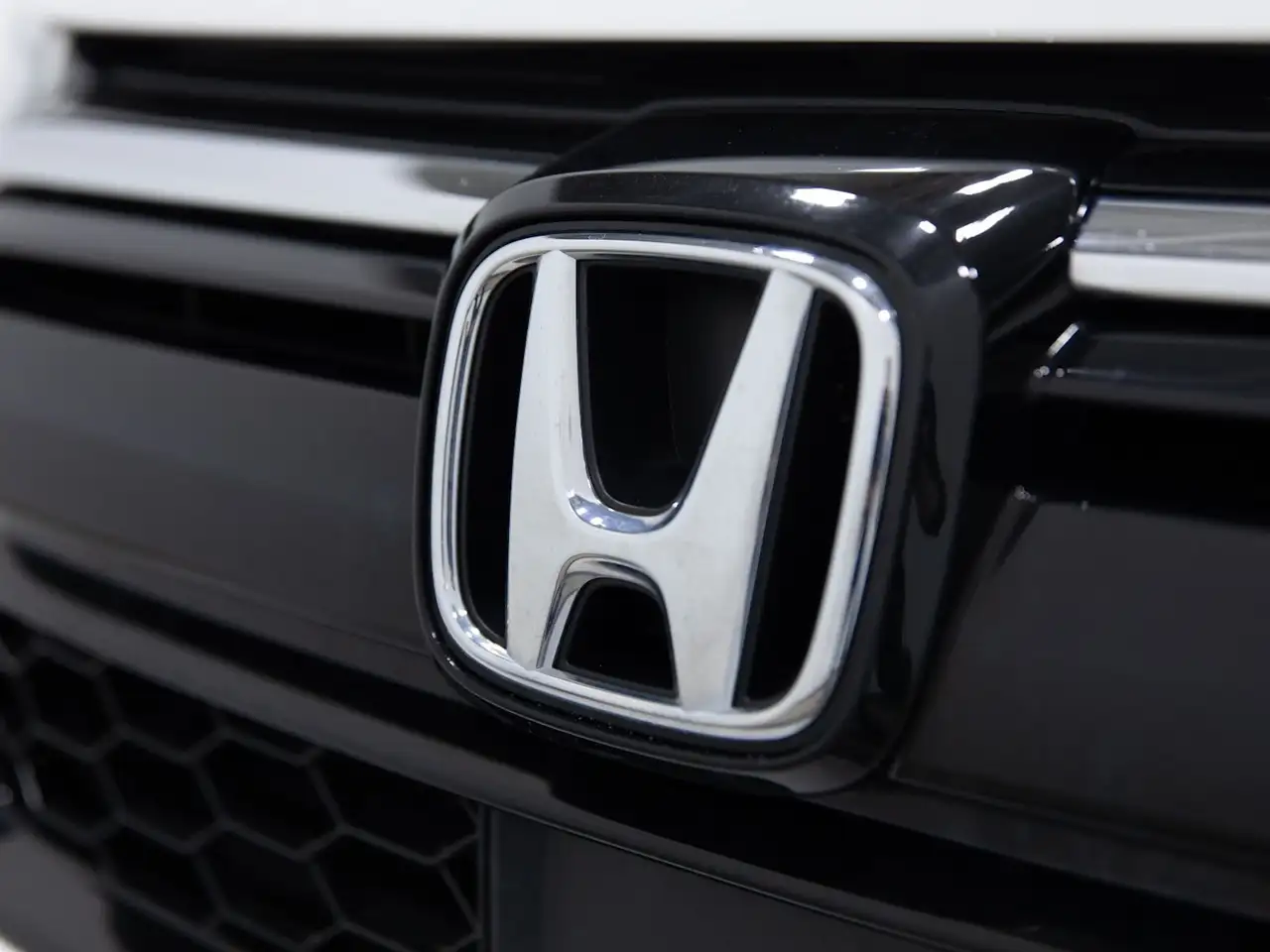 Honda CR-V photo Honda CR-V