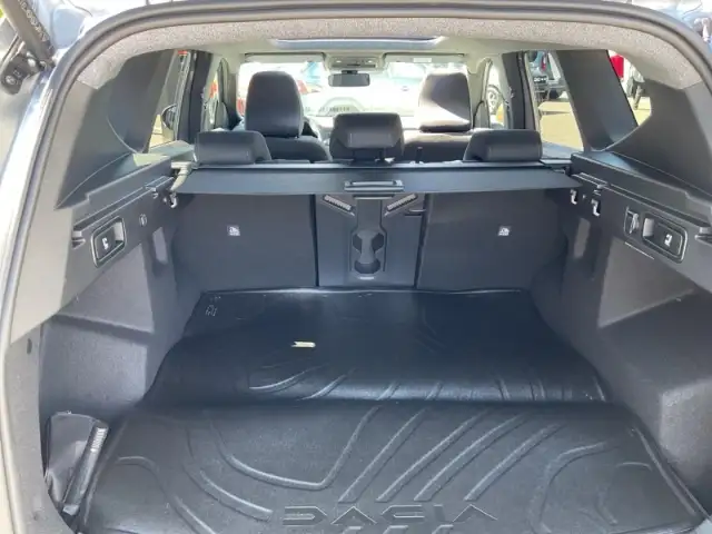 Dacia Bigster view 12