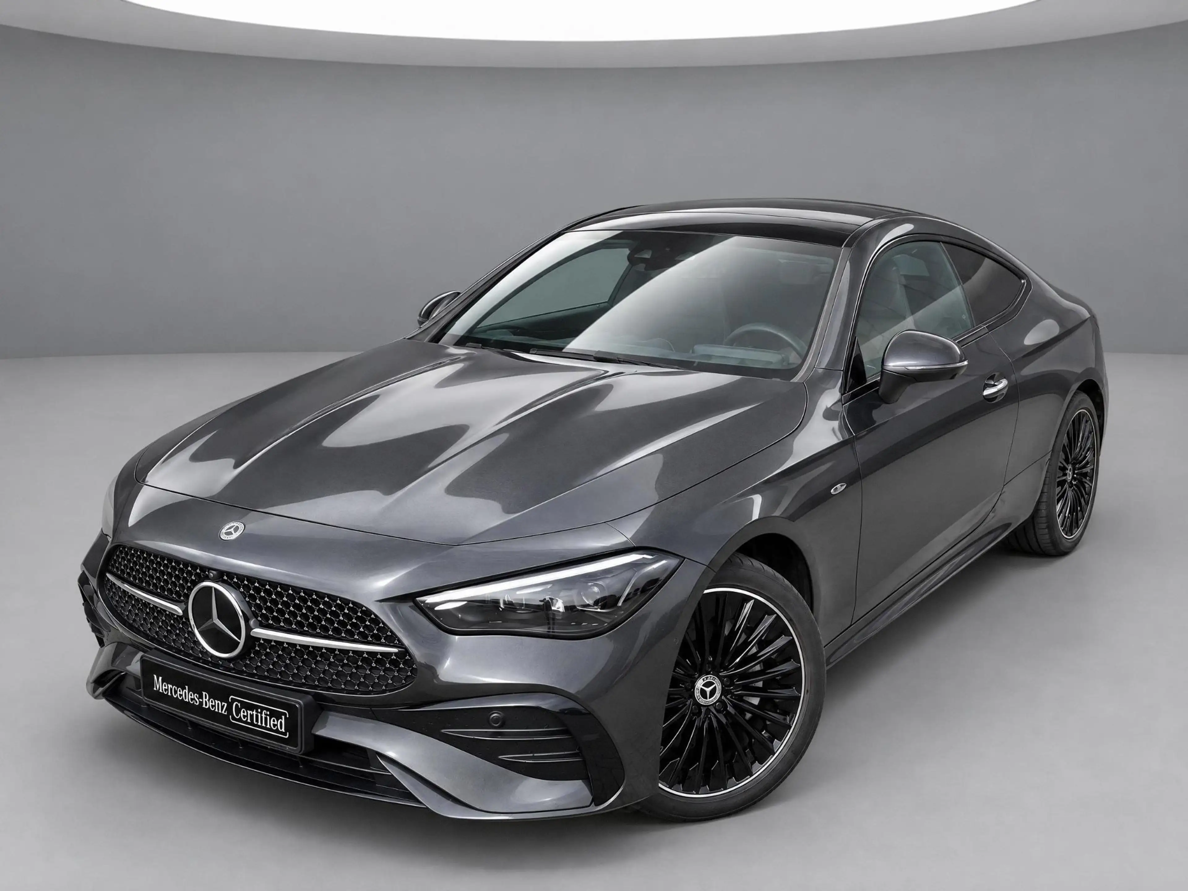 Mercedes-Benz CLE 300 Coupé e AMG Line — photo 4