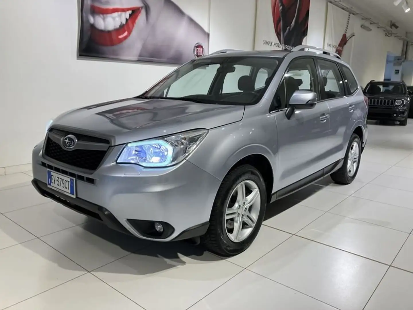 Subaru Forester Forester 2.0D-L Trend 4x4 Argent - 1