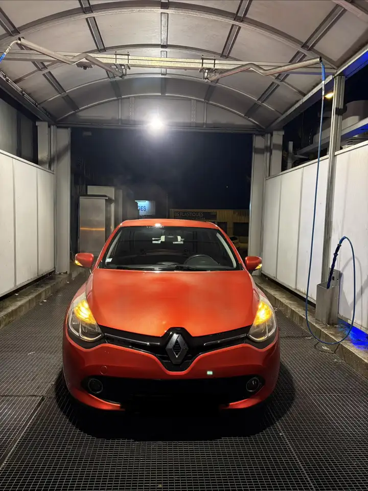 Renault Clio IV dCi 90 Energy eco2 Business 82g