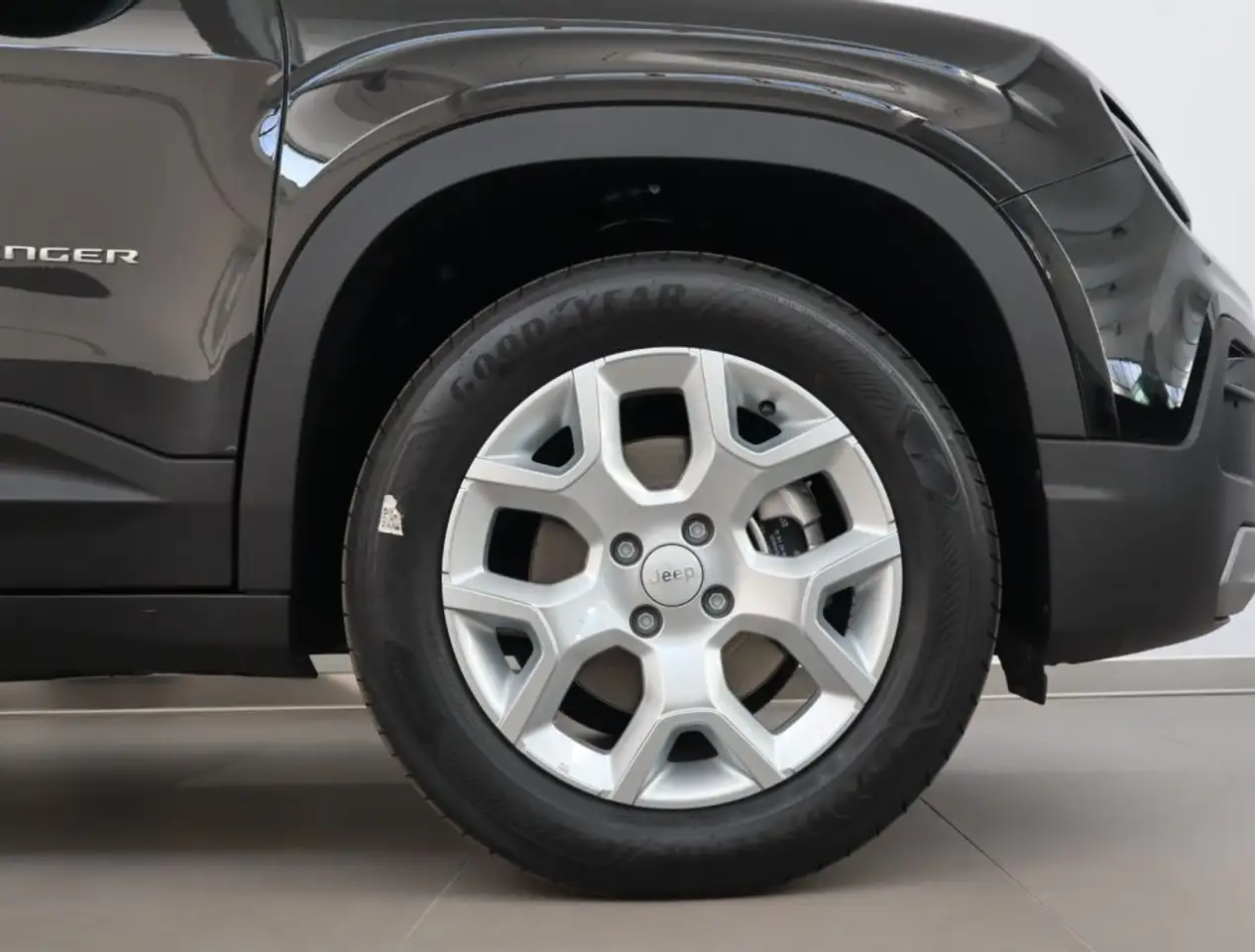 Jeep Avenger 1.2 Turbo 110CV MHEV Altitude *PROMO PARISI GROUP* 8