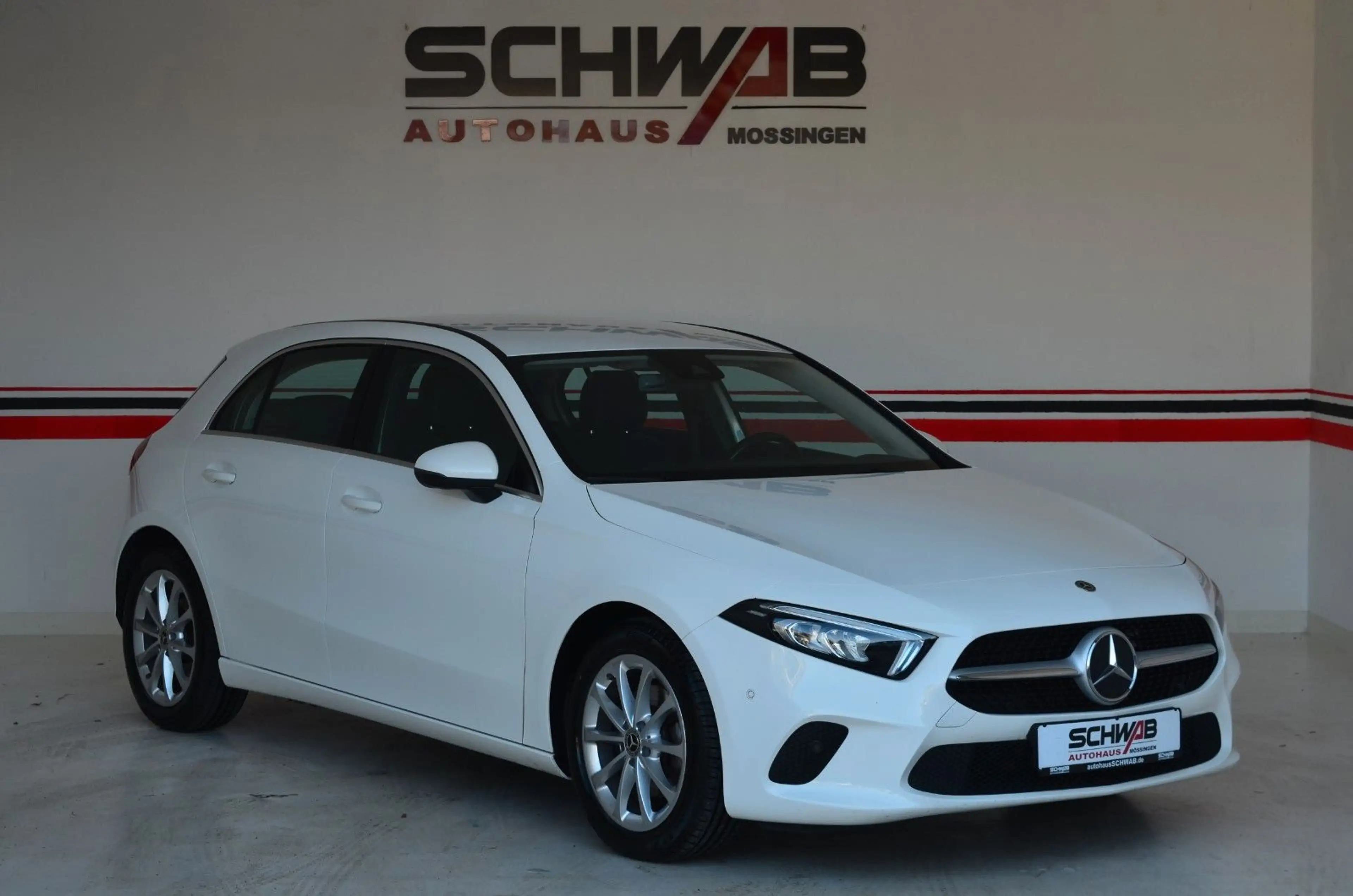 Mercedes-Benz A 200 d Sport | LED | Navi | PDC | 17`Alu — photo 18