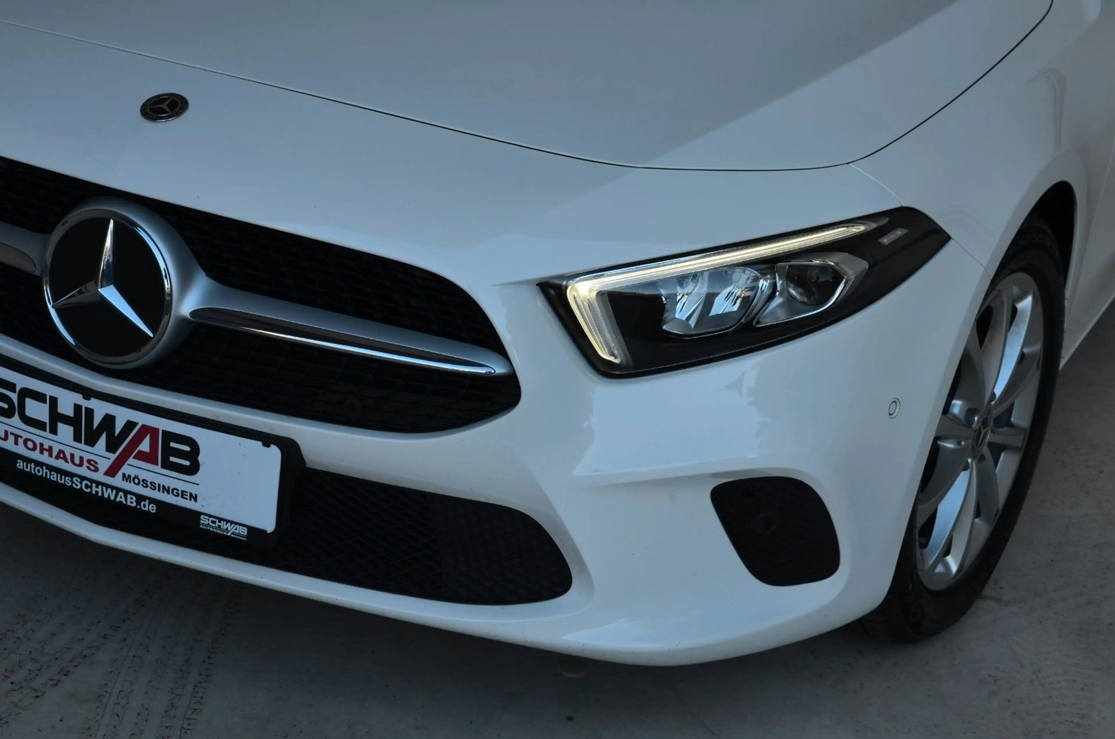 Mercedes-Benz A 200 d Sport | LED | Navi | PDC | 17`Alu — photo 21