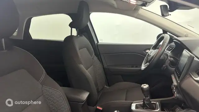 Renault Captur view 15