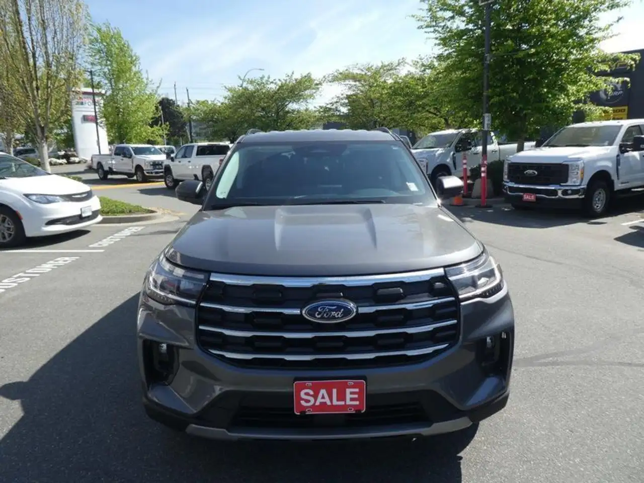 Ford Explorer photo Ford Explorer