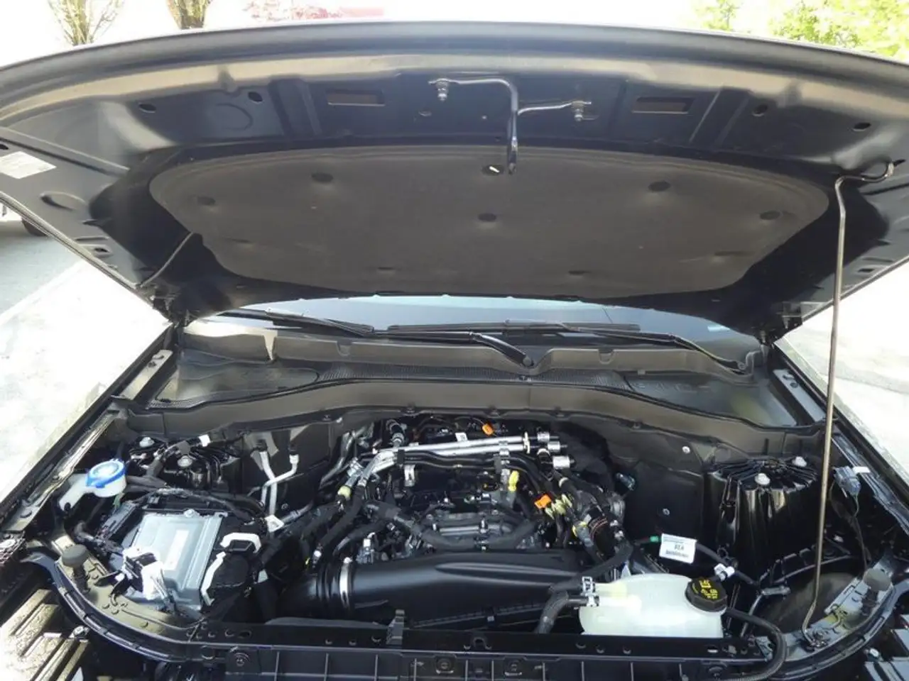 Ford Explorer photo Ford Explorer