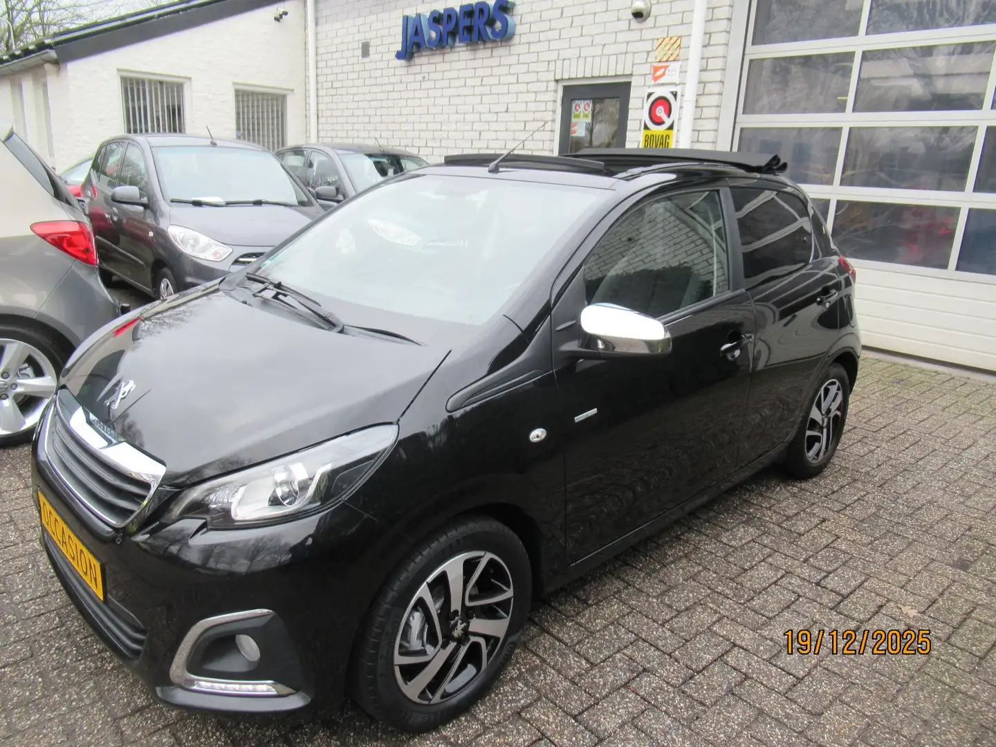 Peugeot 108 1.0 e-VTi Allure TOP! Schwarz - 1