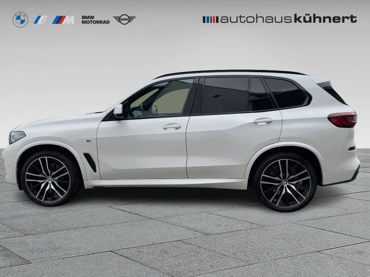 BMW X5 M 50i (ab 2017) LED Laser ///M-Sport SpurAss bijela - 2