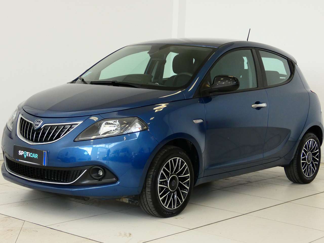 Lancia Ypsilon Ypsilon 1.0 firefly hybrid Platino SOLO 10.000KM