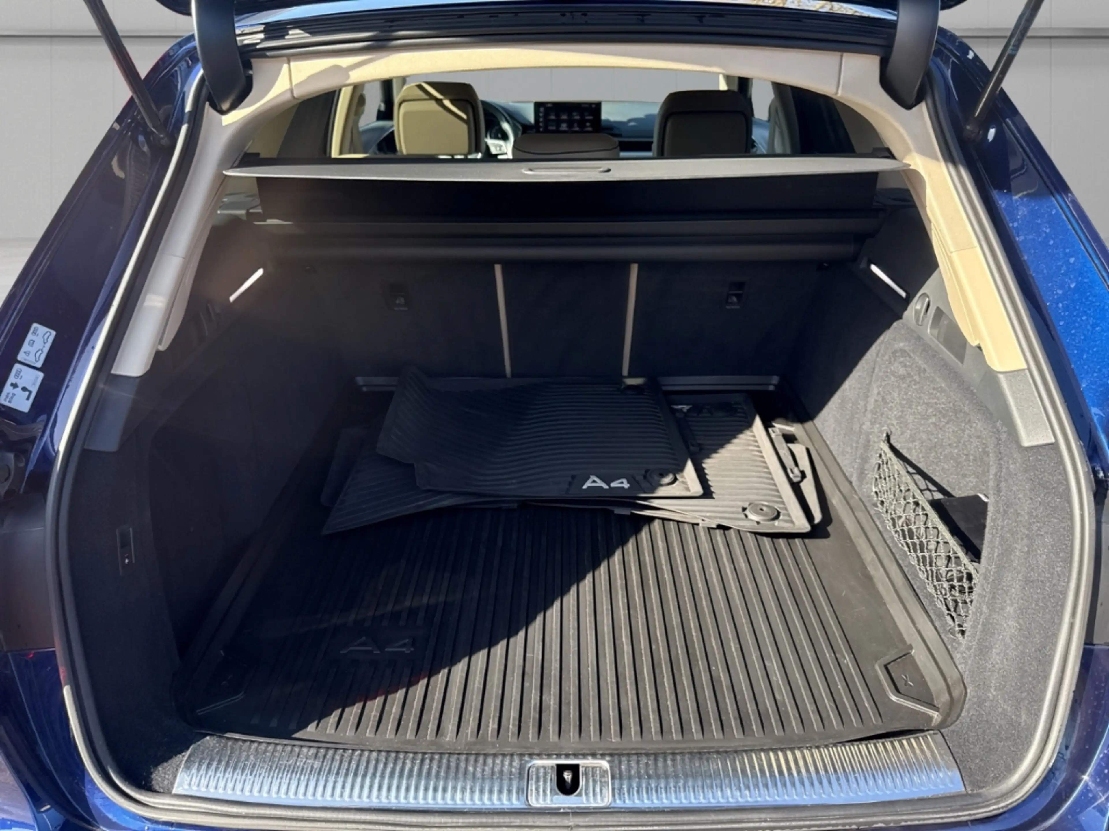 Audi A4 Avant 40 TDI S-tronic quattro advanced AHK-klappba — photo 15