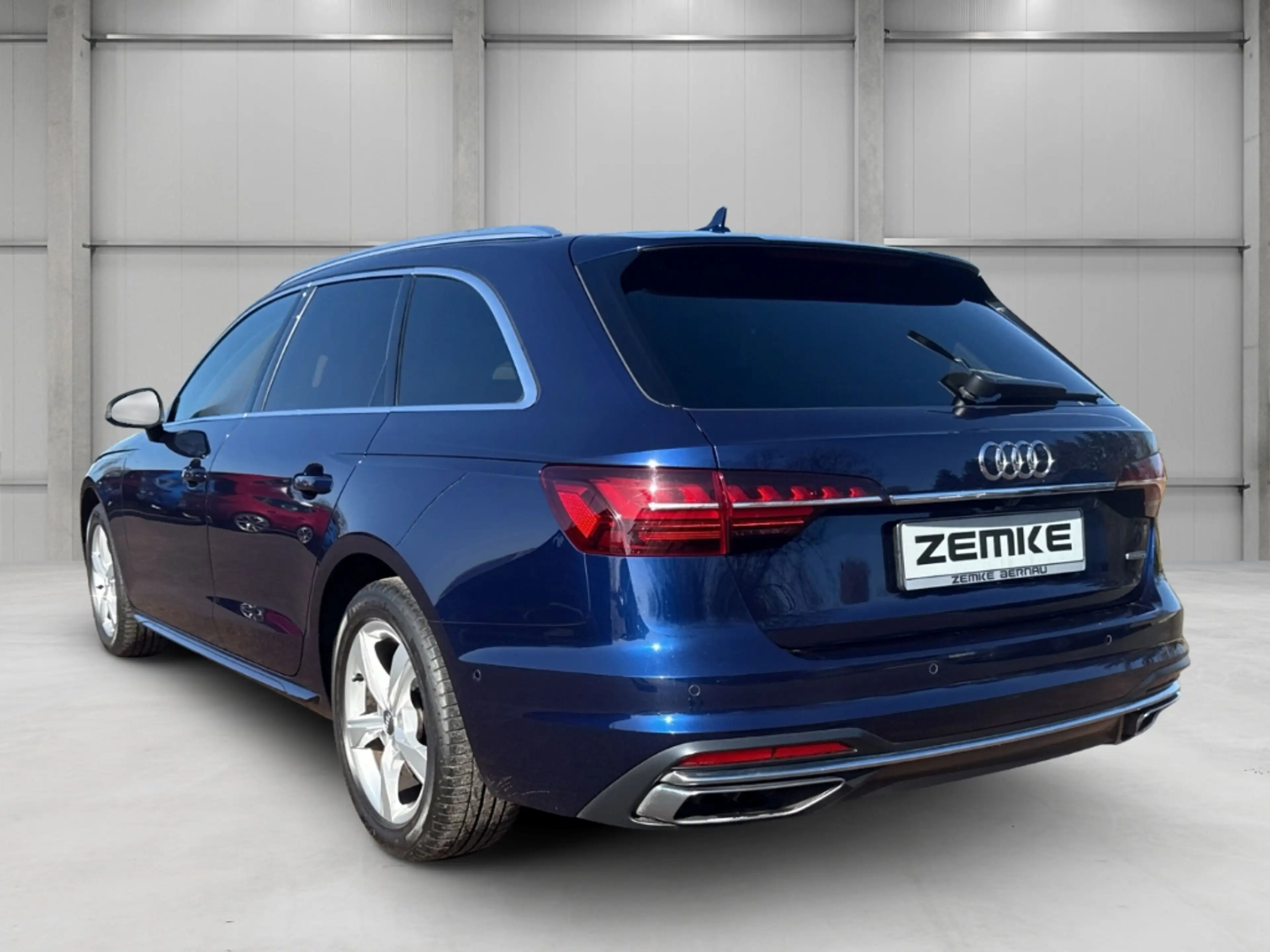 Audi A4 Avant 40 TDI S-tronic quattro advanced AHK-klappba — photo 3