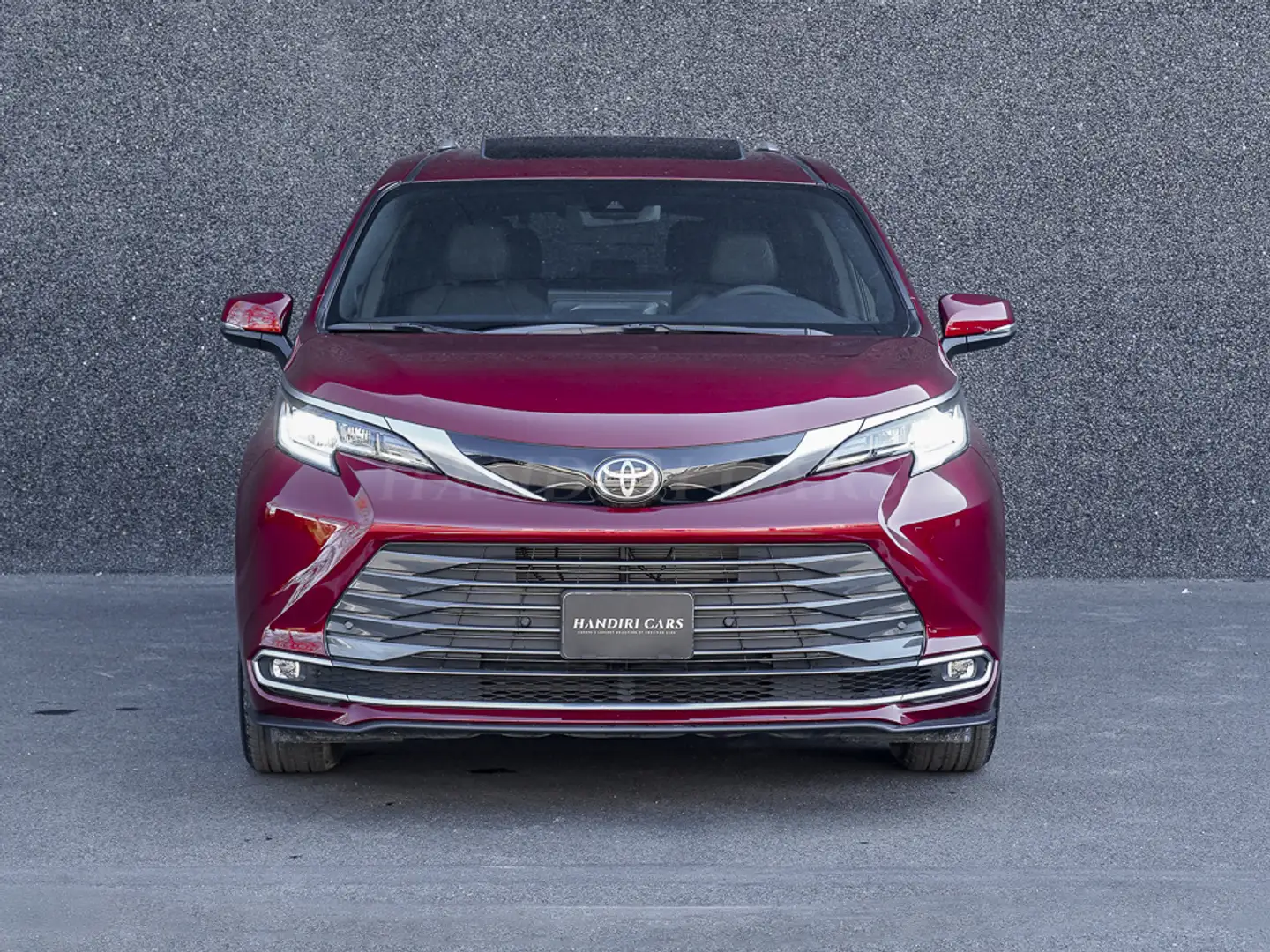 Toyota Sienna 2026 Sienna Limited AWD € 71500 +ENTERTAINMENT PCK Schwarz - 2