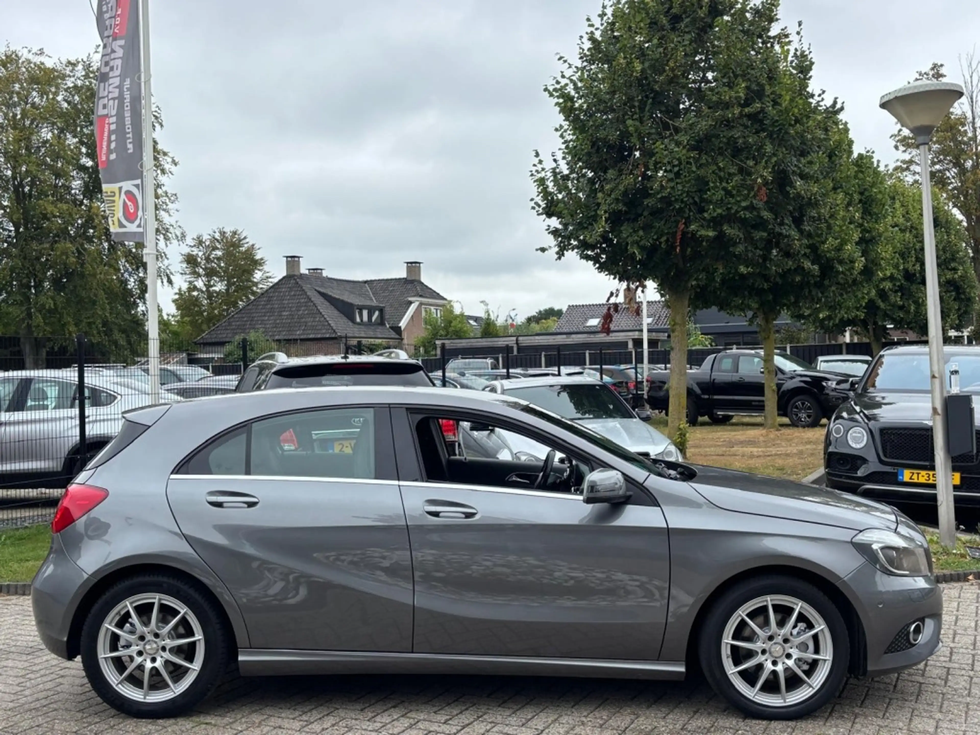 Mercedes-Benz A 180 Prestige Automaat 2014 A180 — photo 6