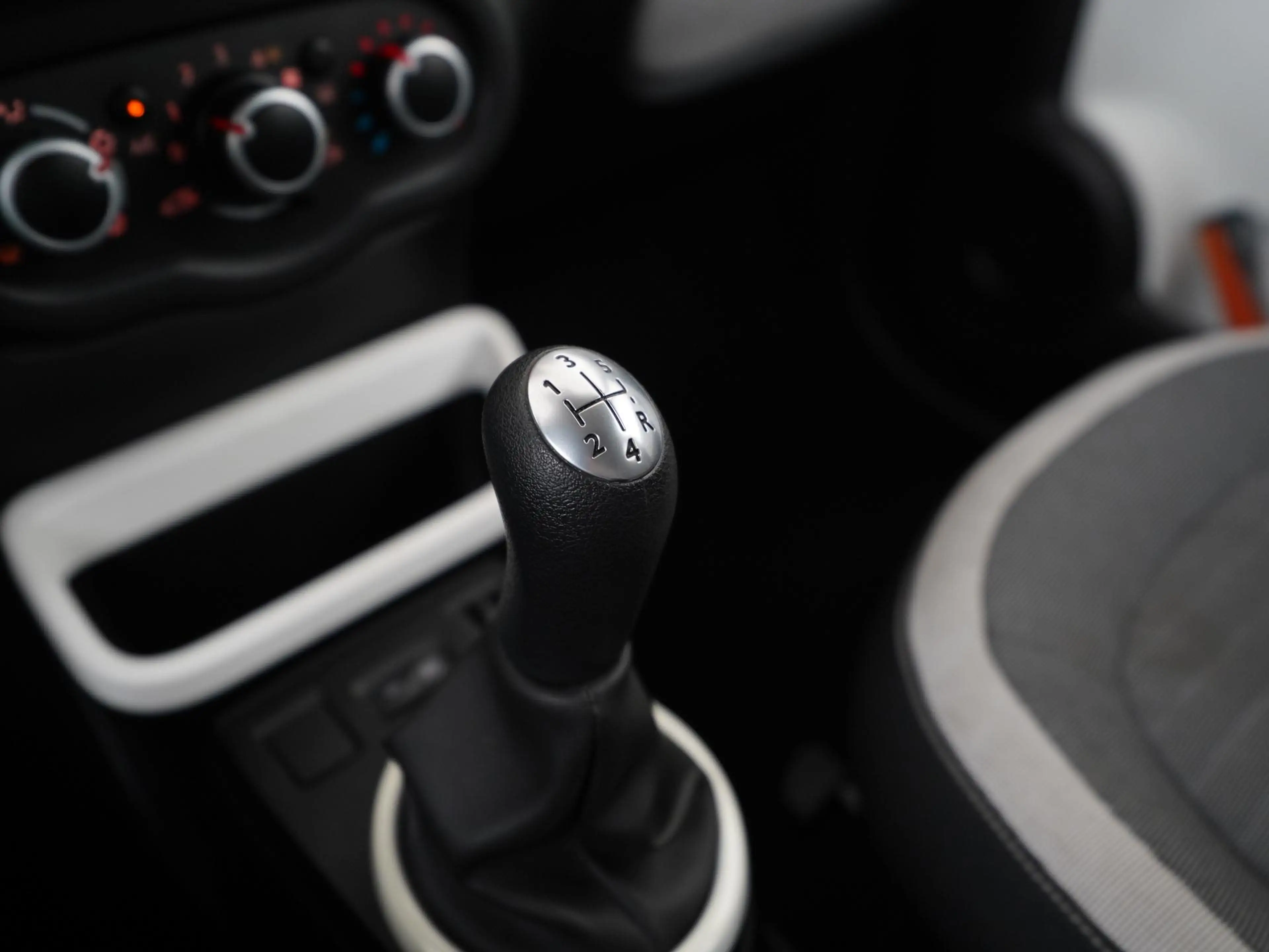 Renault Twingo 1.0 SCe Collection | Airco | Bluetooth | Zondag Op — photo 10
