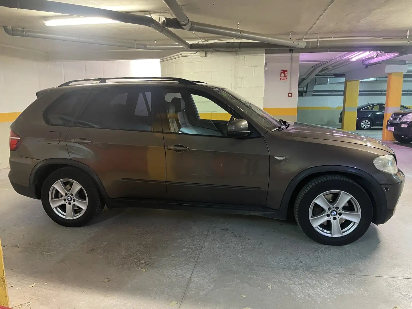 BMW X5 X5 xDrive 40dA Bruin - 1