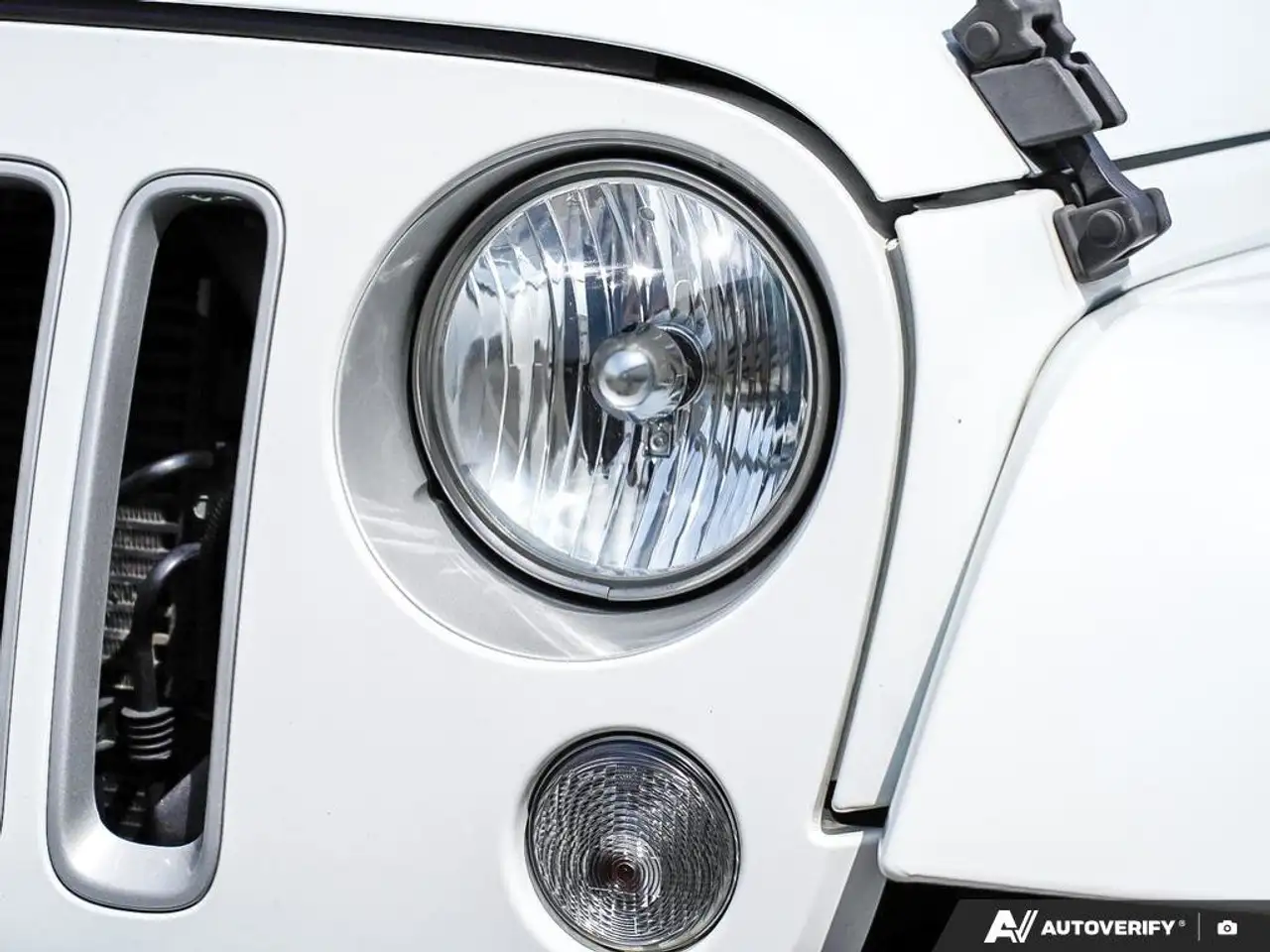 Jeep Wrangler снимка Jeep Wrangler