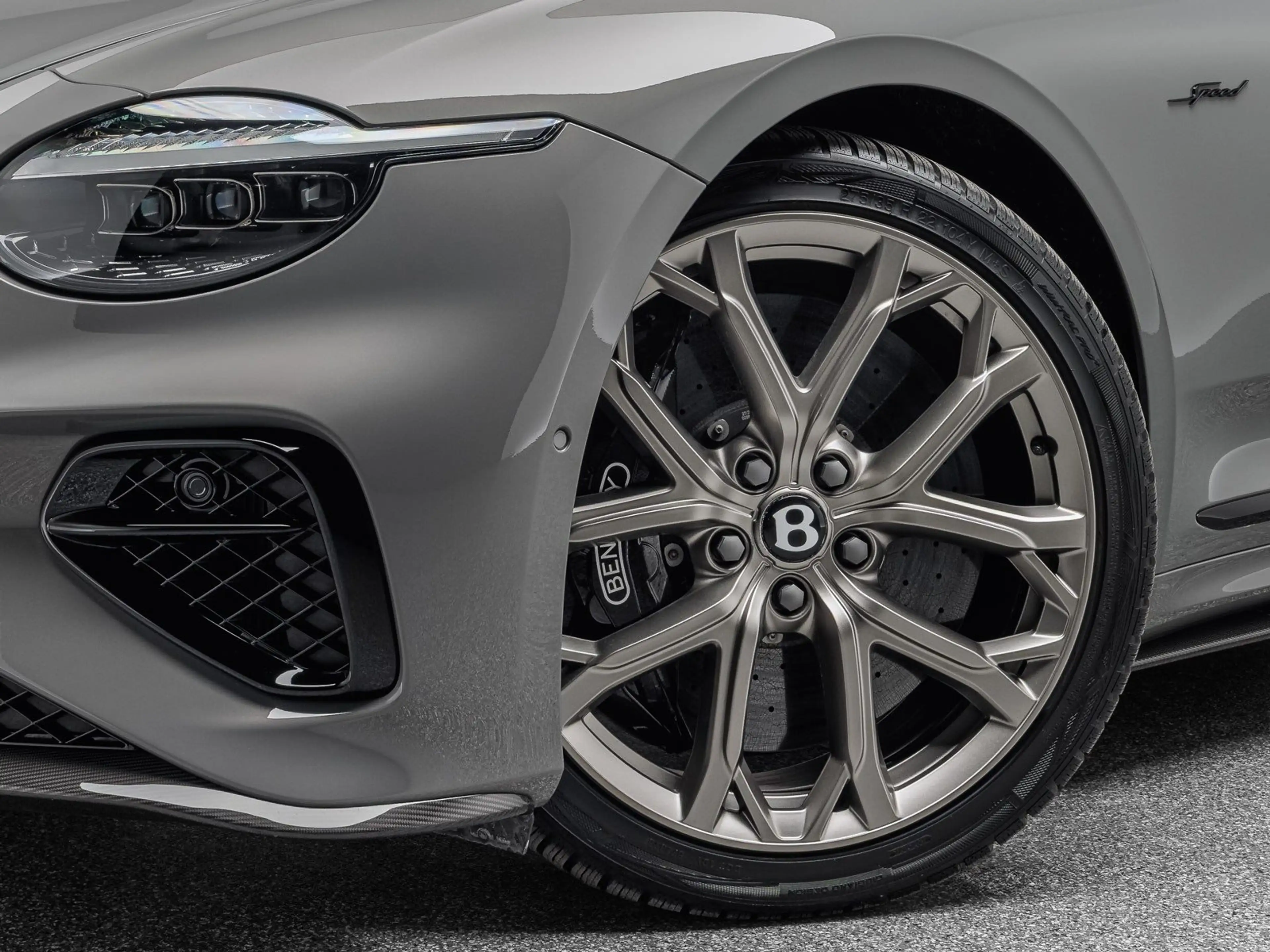 Bentley Continental GT Speed V8 Hybrid 2026 *Akra, Carbon* — photo 9