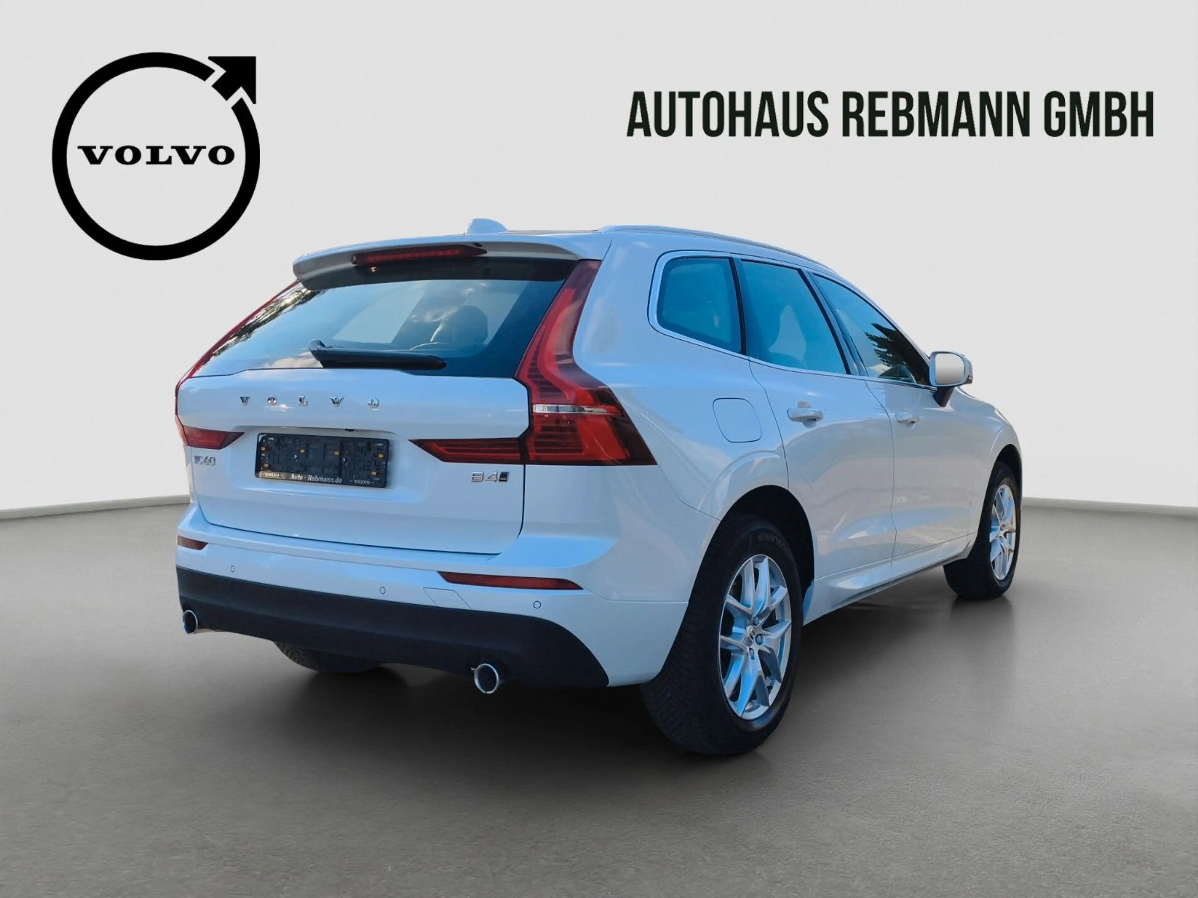 Volvo XC60 B4 Momentum Pro AWD — photo 6